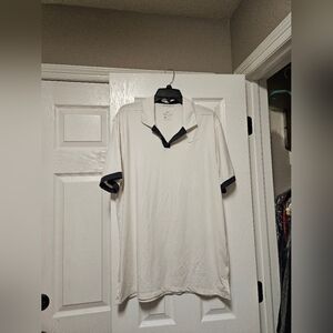 Nike dri-fit Large Navy White in EUC